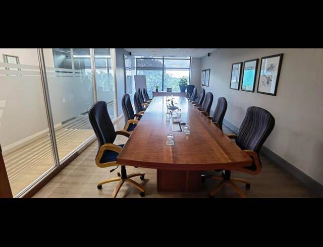 BUSINESS PROPERTY TO RENT IN LYNNWOOD